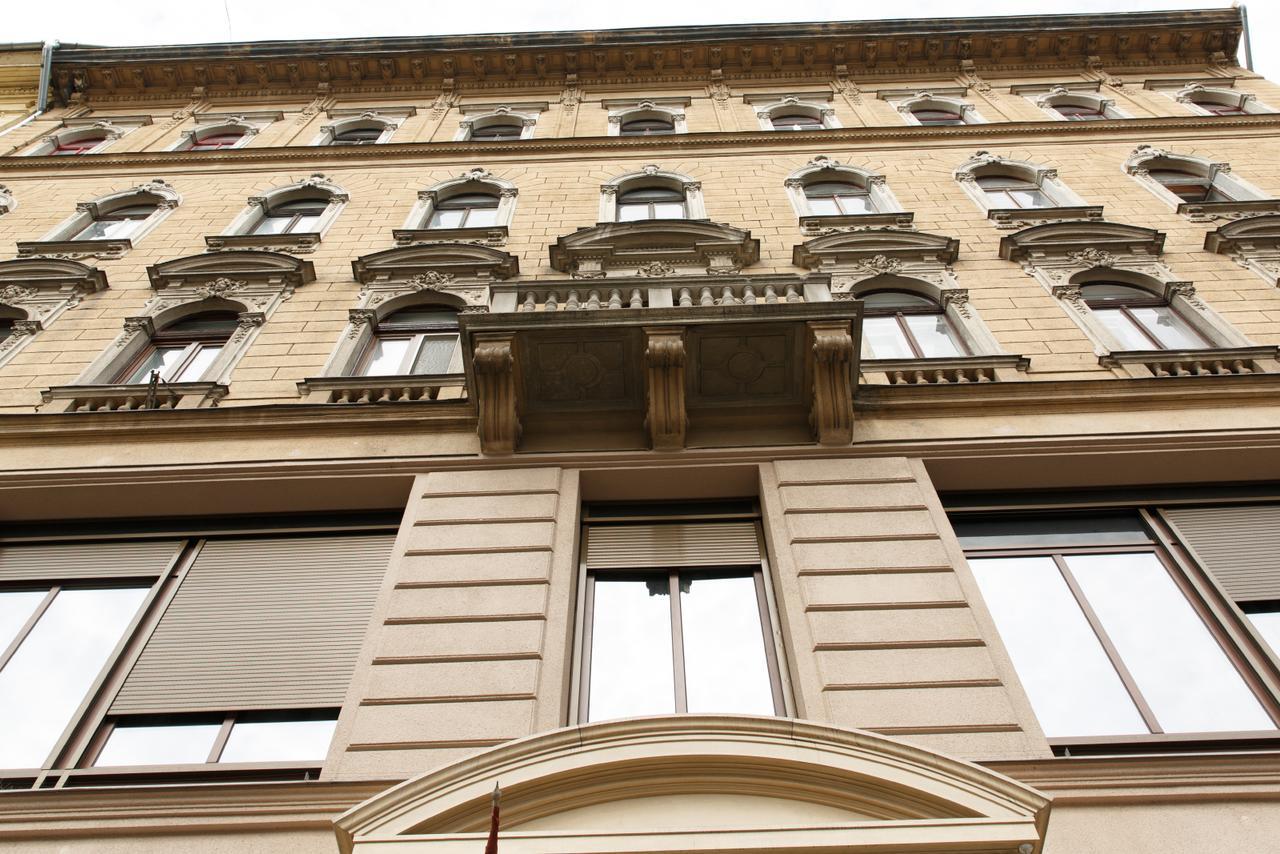 Jenny Luxury Two Bedrooms Apartment. Budapest Exterior photo